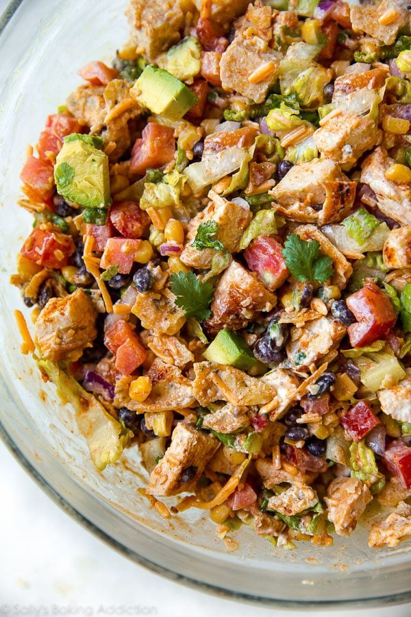 Southwestern Chopped Chicken Salad: Fresh & Flavorful